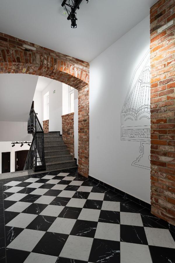 Apartament Inspirujacy - Z Prywatnym Monitorowanym Parkingiem - 4 Osobowy - Space Apart Jelenia Góra Exteriör bild